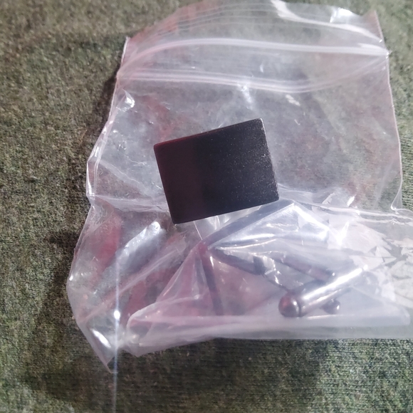 Assorted kohl's brand cufflinks. - Picture 3 of 11